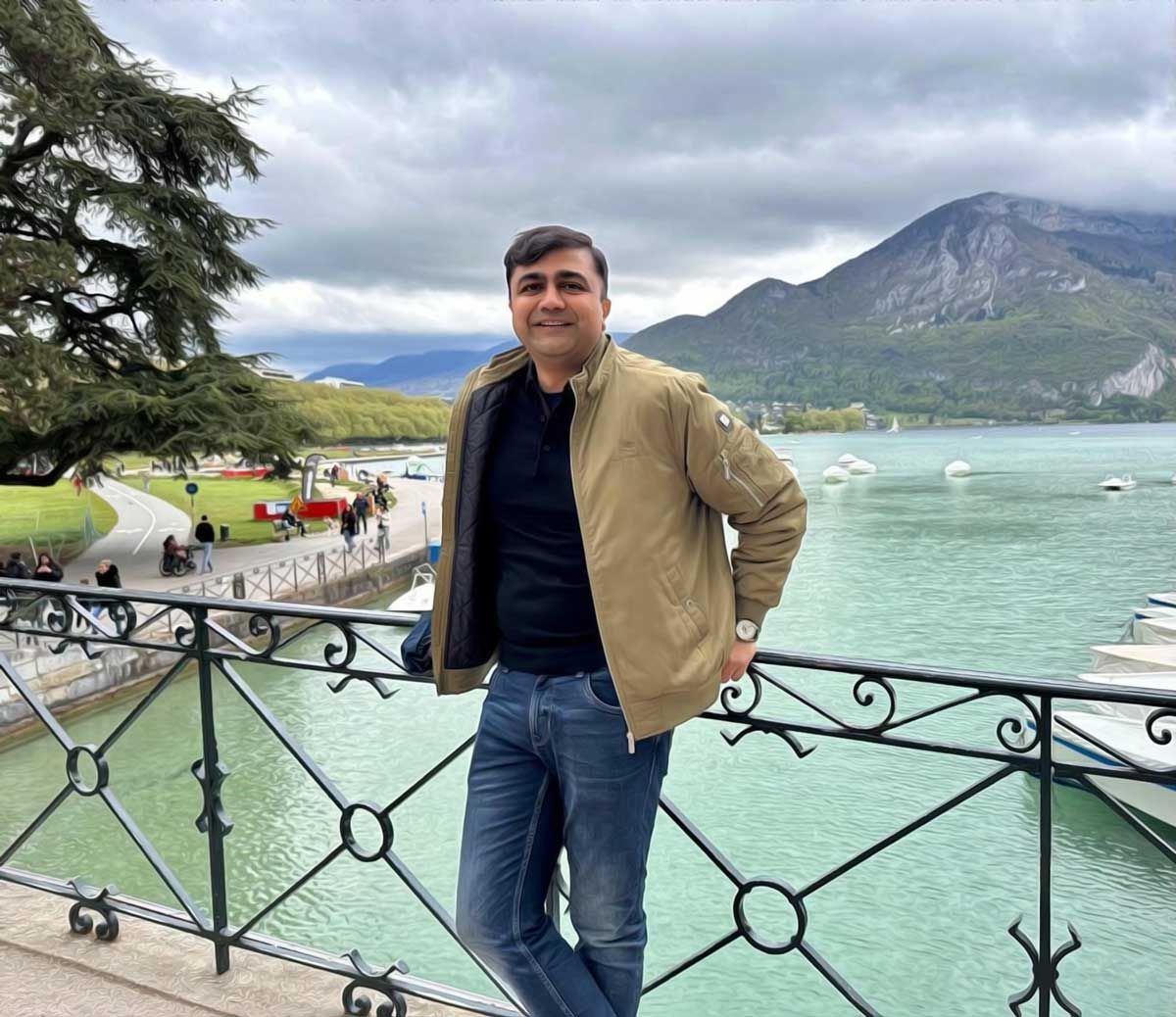 UP: IAS Officer Involved in Multiple Corruption Cases Bought Houses, Bungalows, and 700 Bighas Land – How Abhishek Prakash Amassed Huge Personal Wealth