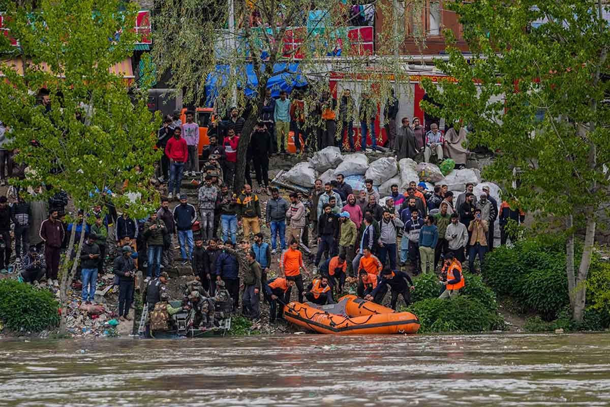 Srinagar: 4 Dead After Boat Carrying School Kids Capsizes In Jhelum River In Gandbal Nowgam; Rescue Op On
